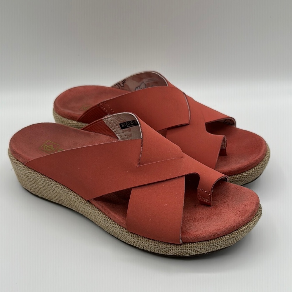 Spenco leather melon arch support sandals, size 8